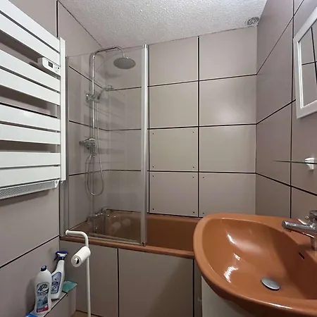 Appartement Avec Loggia Et Parking Privatif - Cap D'agde - Fr-1-249-442