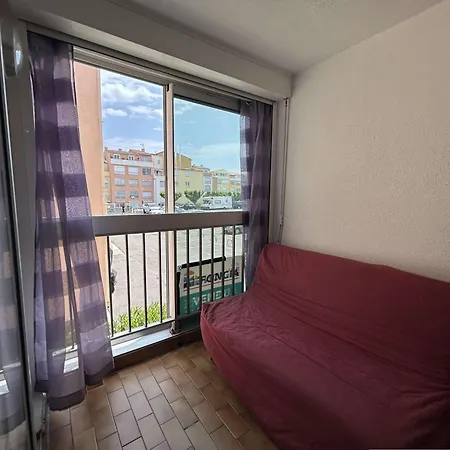 Appartement Avec Loggia Et Parking Privatif - Cap D'agde - Fr-1-249-442
